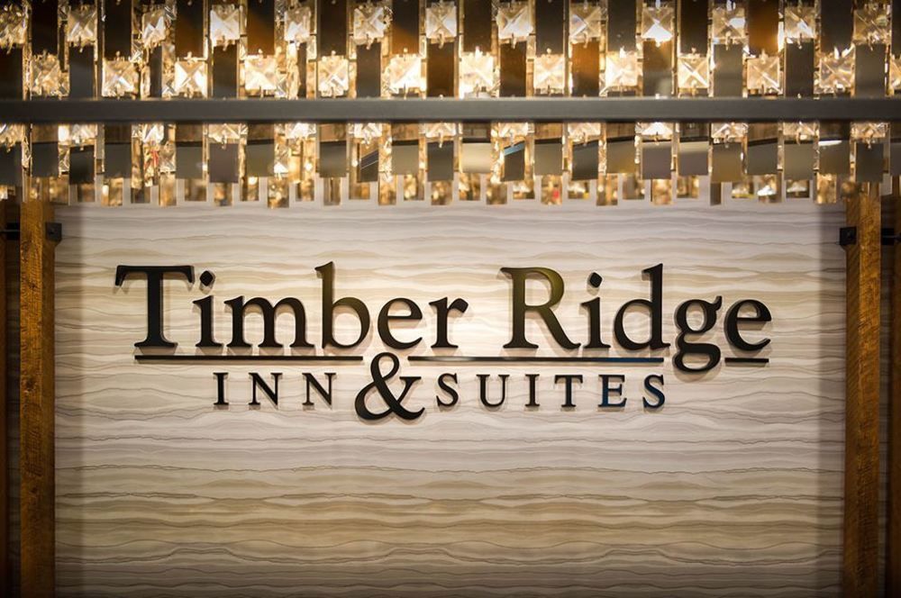 Timber Ridge Inn And Suites Fox Creek Экстерьер фото